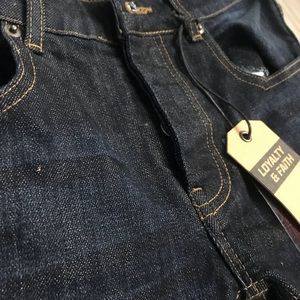 Super Skinny Distressed Denim Jeans